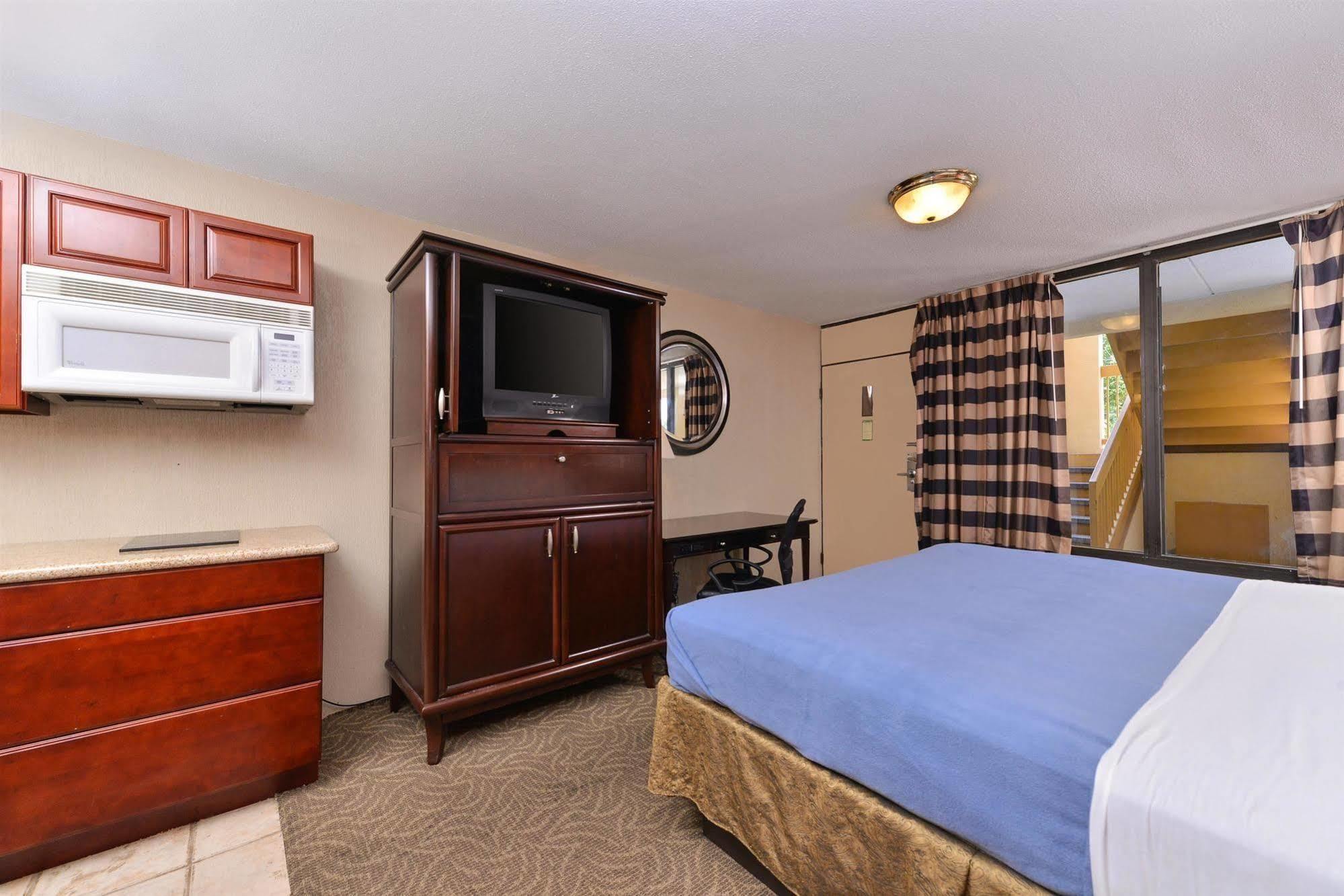 Americas Best Value Inn Downtown Houston Exteriör bild