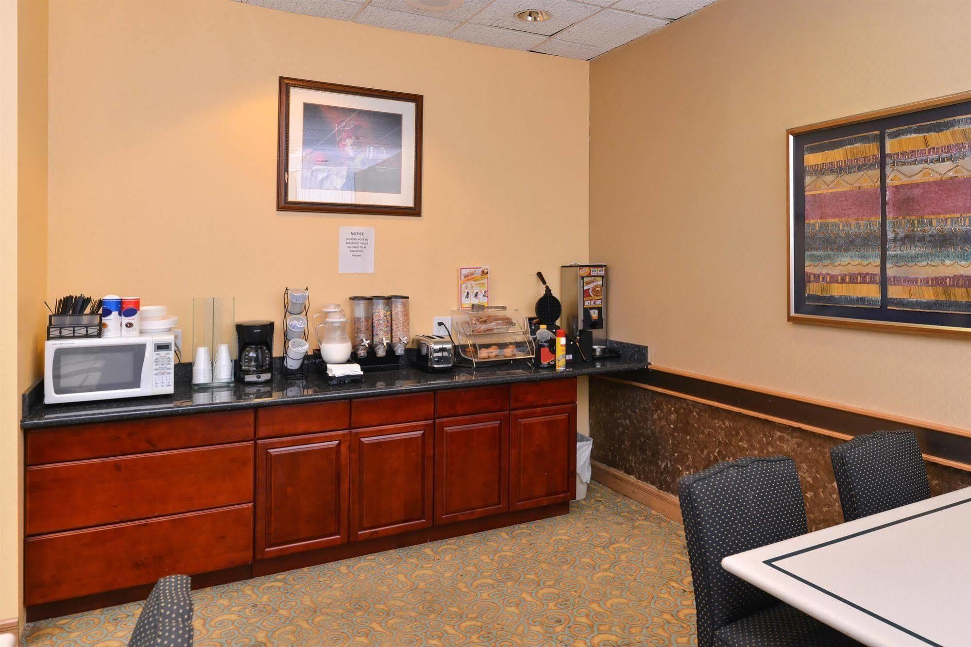 Americas Best Value Inn Downtown Houston Exteriör bild