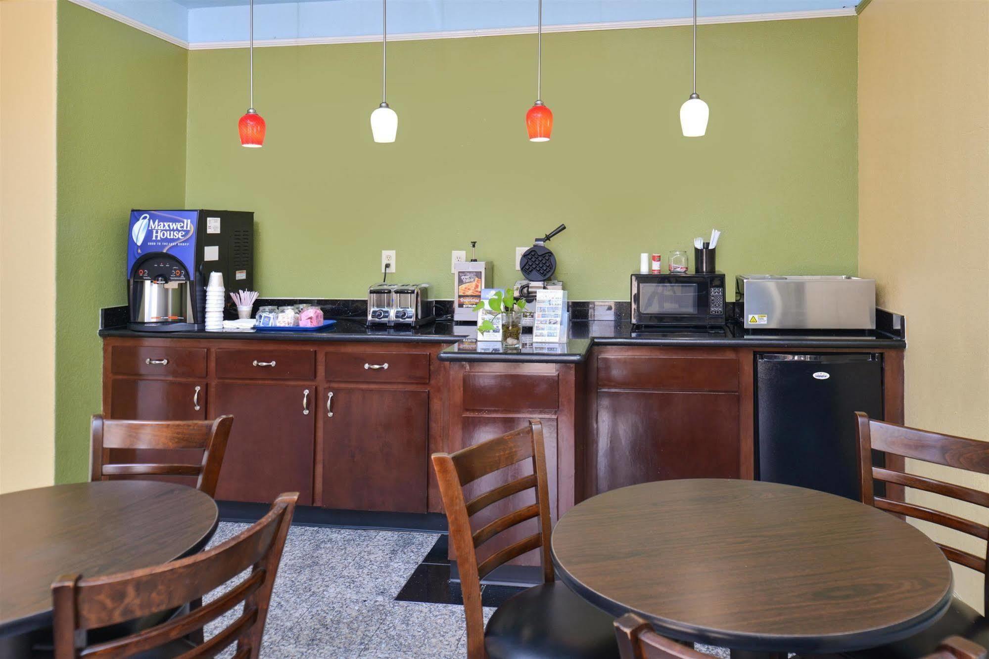 Americas Best Value Inn Downtown Houston Exteriör bild